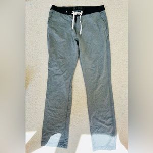 Vuori men's size m joggers